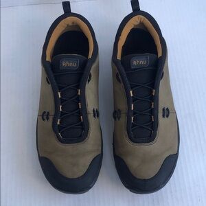 Ahnu Men’s Leather Outdoor Hiking Low-top Shoes Size 12